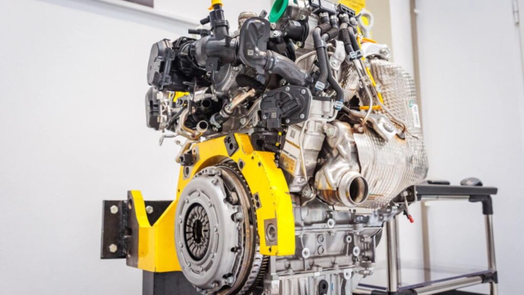 motore renault ibrido a benzina sintetica