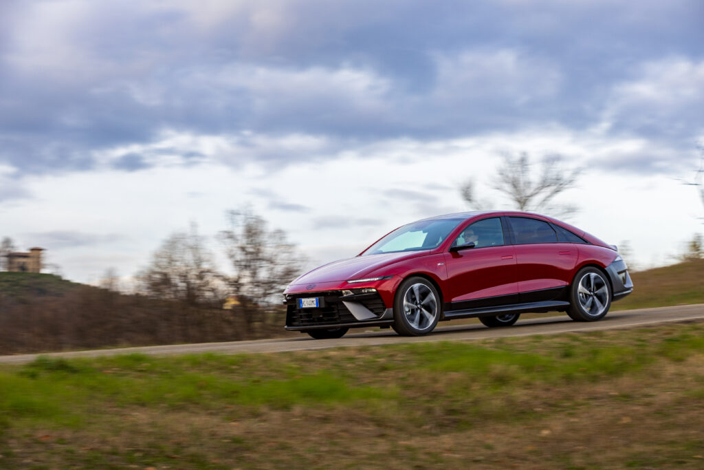 IONIQ 6
