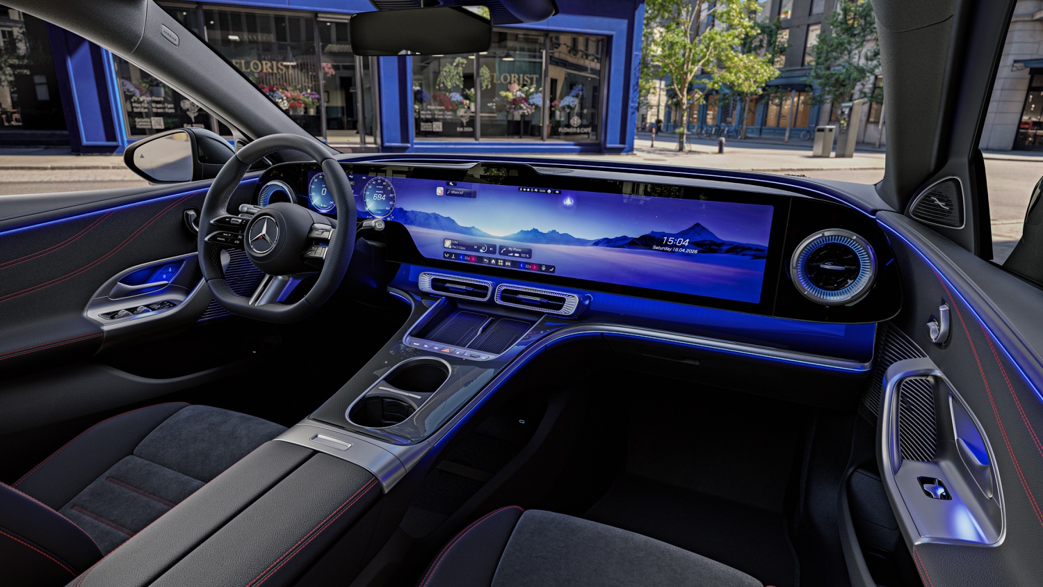 mercedes classe c elettrica mbux hyperscreen