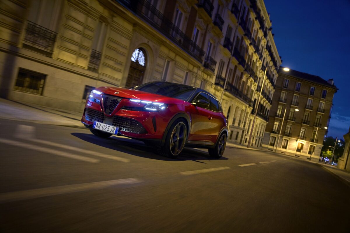 Alfa Romeo Junior Q4: come cambia il Model Year 2026