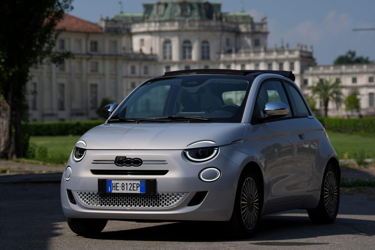 Fiat 500 Cabrio Dolcevita: la serie speciale costa 19.450 euro (con rottamazione + finanziamento)