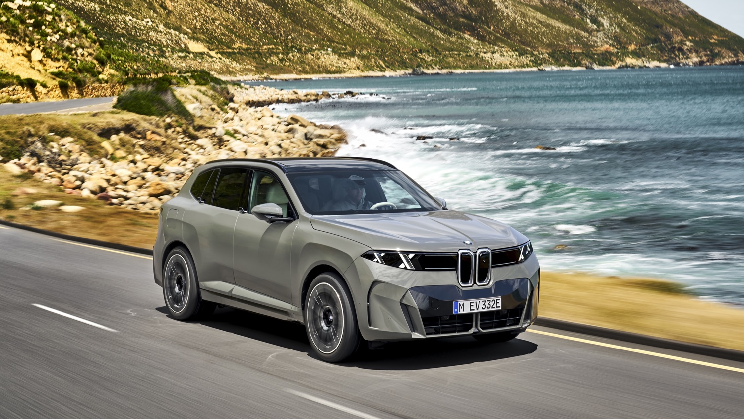 nuova bmw x5 2027 ibrida