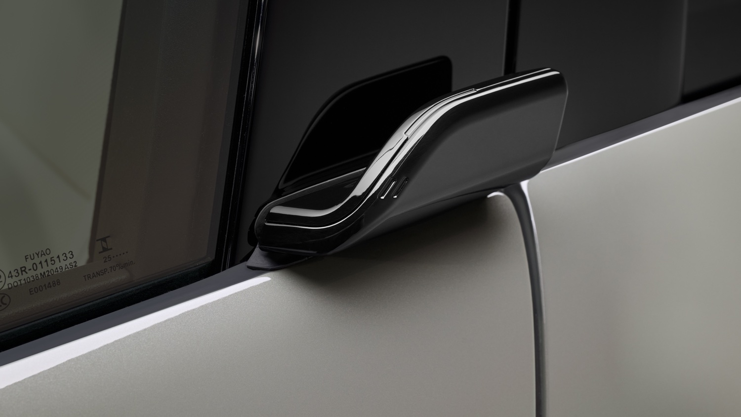 nuova bmw x5 2027 maniglie