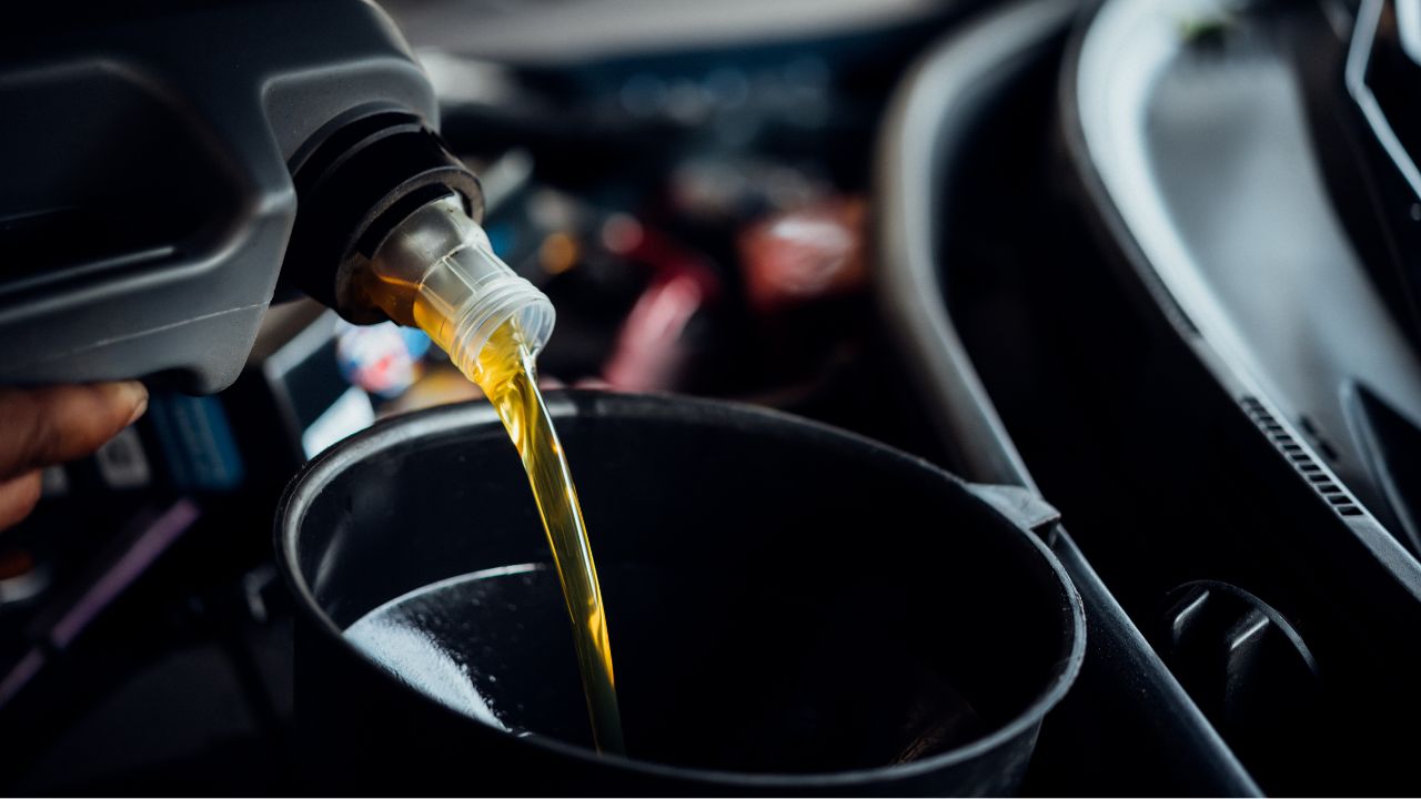 I costi della manutenzione aumenteranno (anche) a causa della carenza di lubrificanti e oli motore sintetici