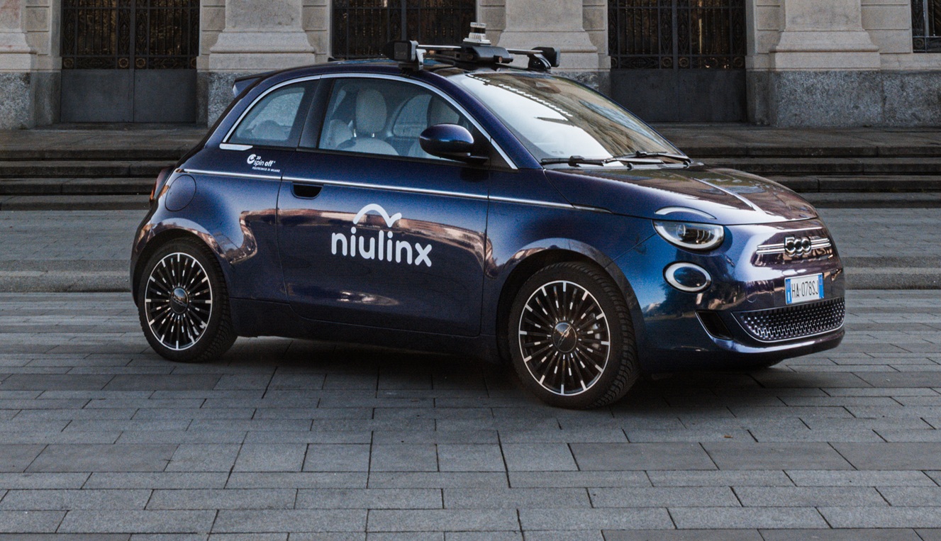 Niulinx, l’auto a noleggio che arriva dal cliente da sola