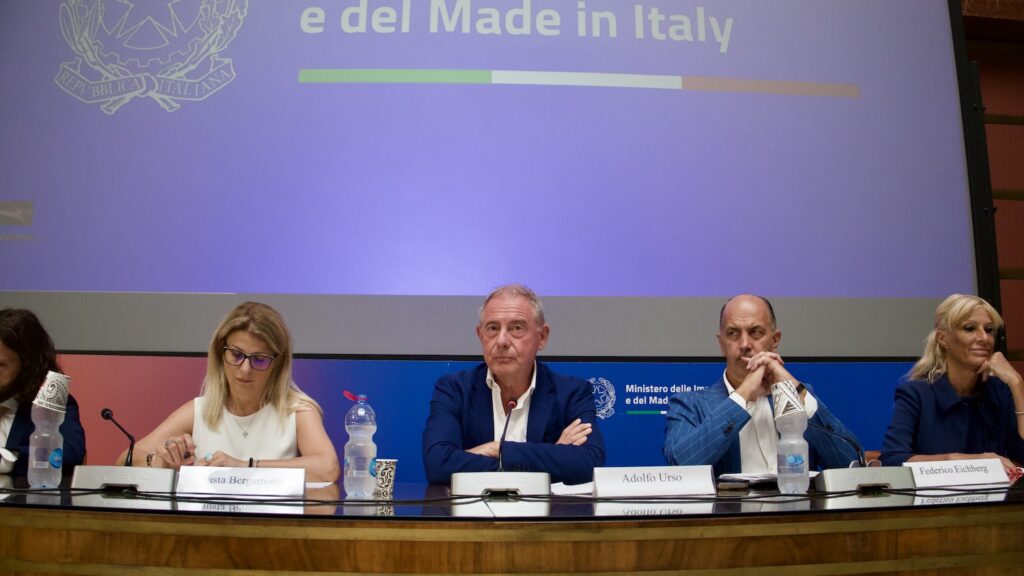 urso tavolo automotive 2026