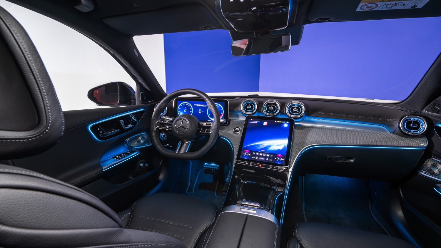 mercedes classe c 2026 restyling infotainment mb.os