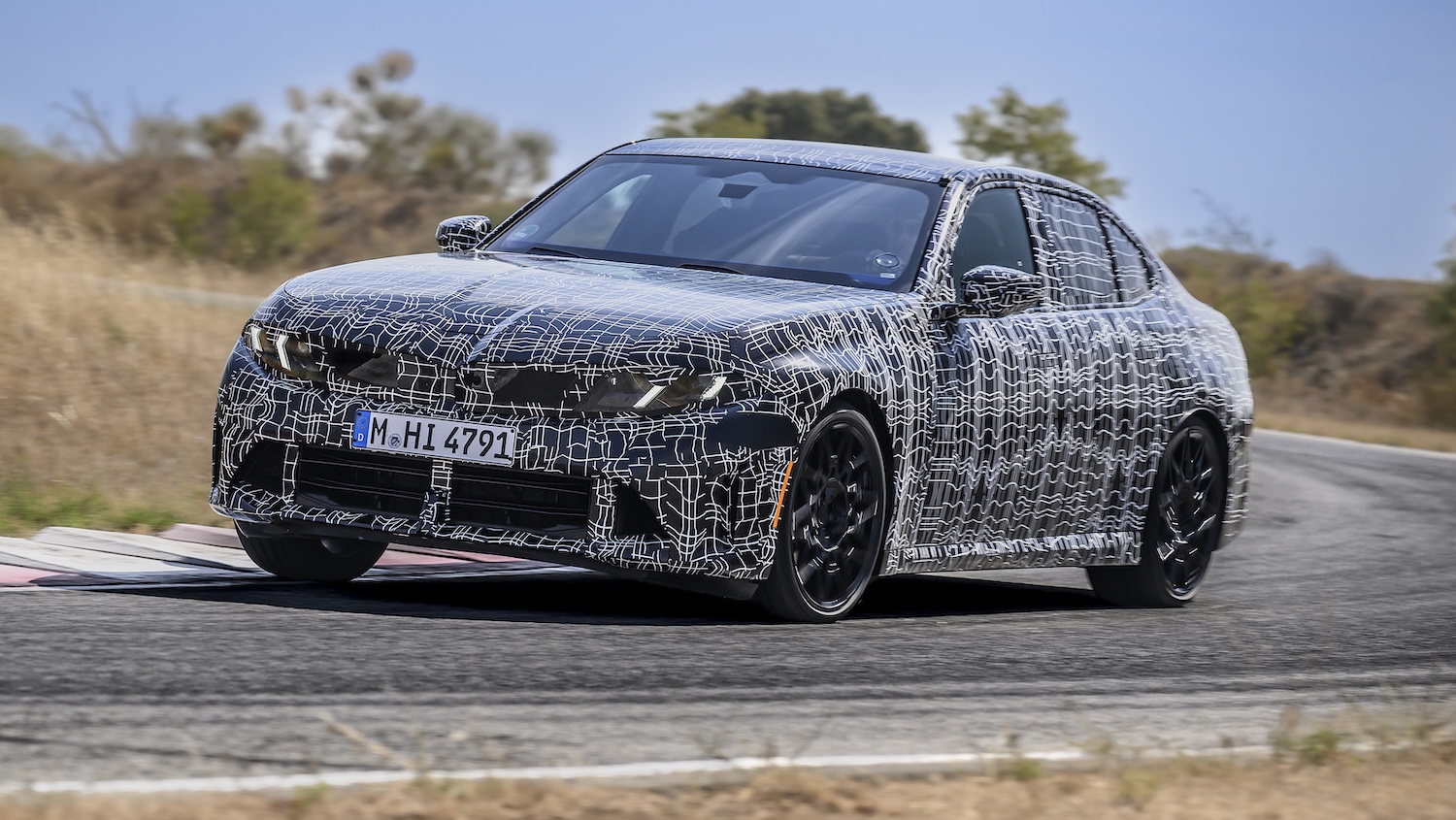 Nuova BMW Serie 3, il Drift Moment spegne il mal di testa e regala sorrisi