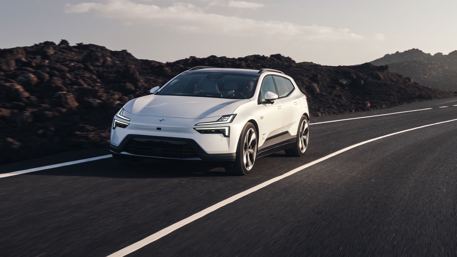 polestar 4 suv prestazioni