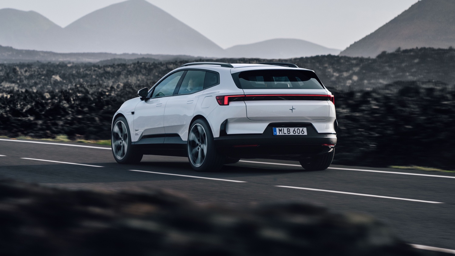 polestar 4 suv prezzi