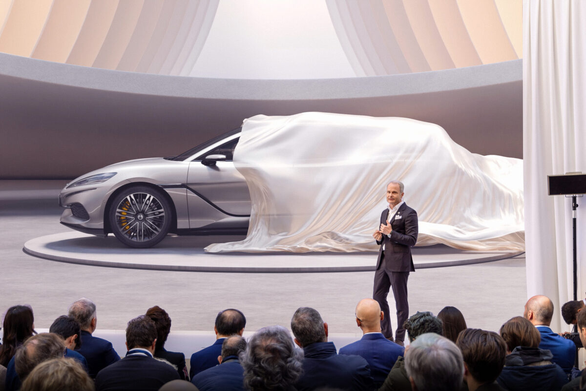 Gamma Denza 2027: in arrivo (anche) una super sportiva &ldquo;da famiglia&rdquo; e la ricarica da 1.500 kw