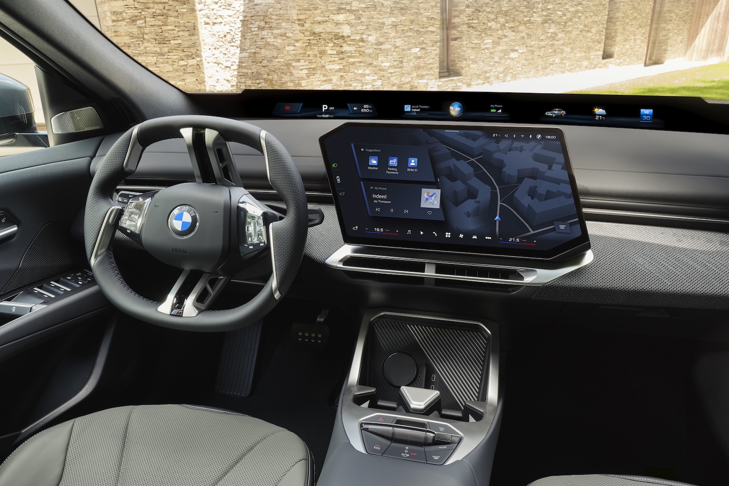 bmw ix4 infotainment