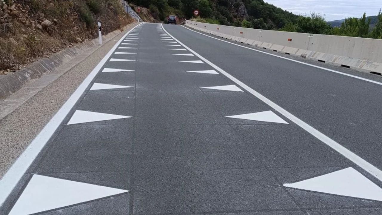 Sulle strade arrivano i denti di drago, e funzionano meglio degli autovelox